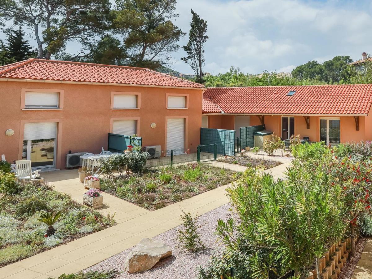 Holiday Home Villa Robinson Saint-Raphaël Esterno foto